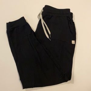 Vuori Women’s Joggers size small